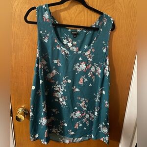 Blue flower tank top